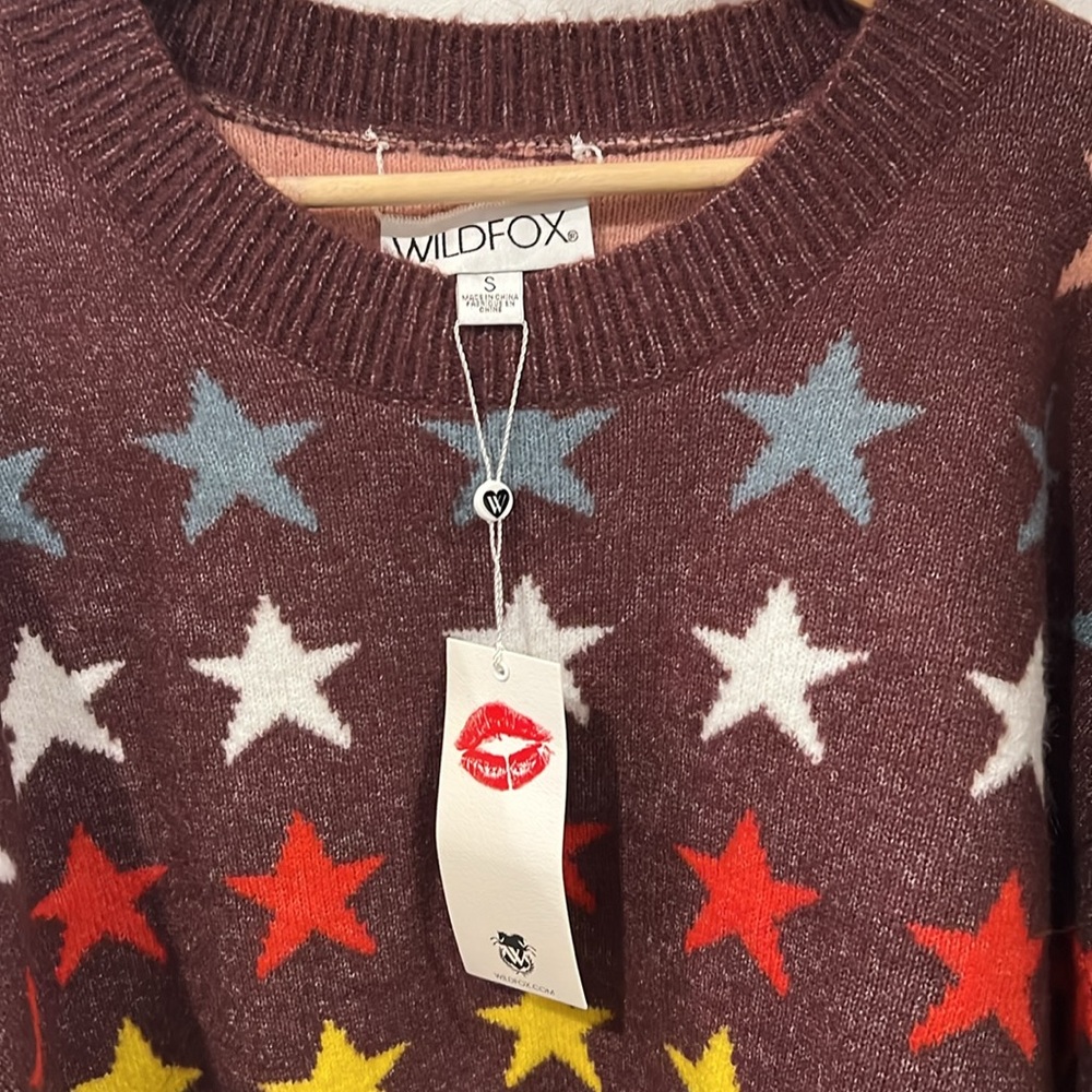 WILDFOX  Couture Rainbow Star Elektra Knit Sweater Crushed Berry size small NWT - Picture 4 of 9